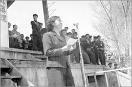 학도호국단 제5회 기념식 참석자 연설(1954, CET0034197(5-1))참고 이미지